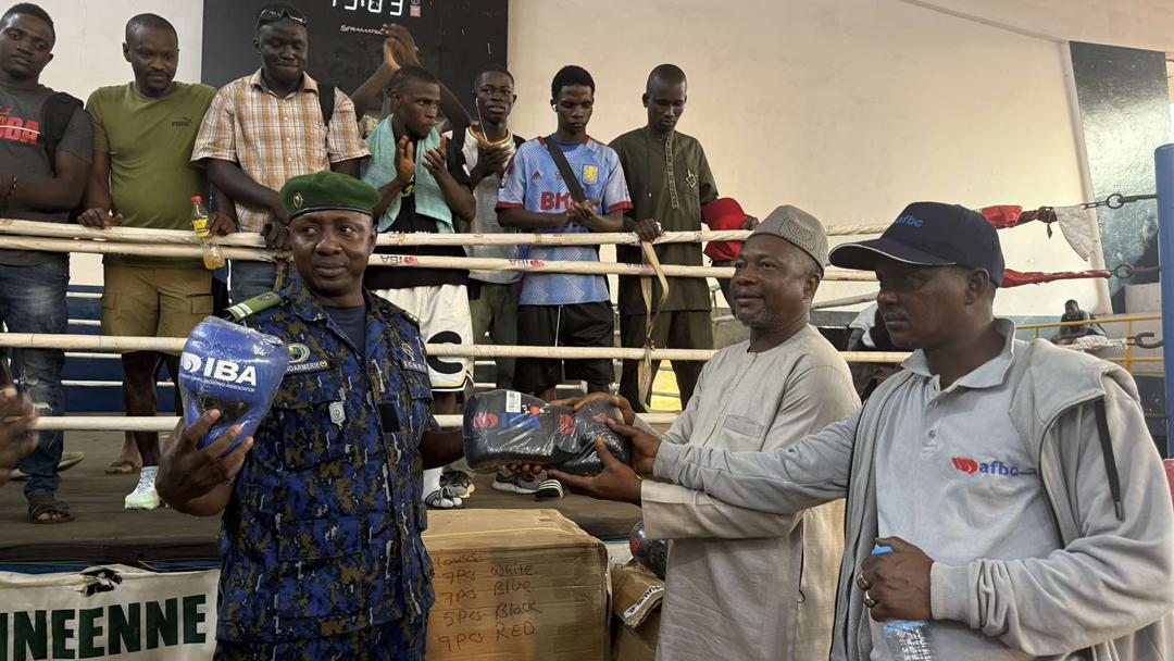 Guinea Boxing Federation Received Equipment from IBA in Preparation for the 2025 African Youth Boxing Championship